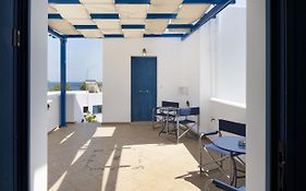 Studios Ninemia Serifos 5